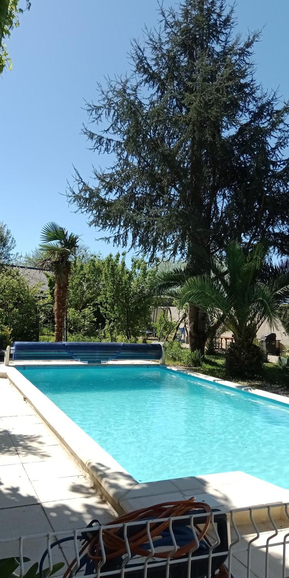 Gite De 6 A 14 Pers Avec Piscine-Jacuzzi- Salle Des Fetes Bastanes 外观 照片